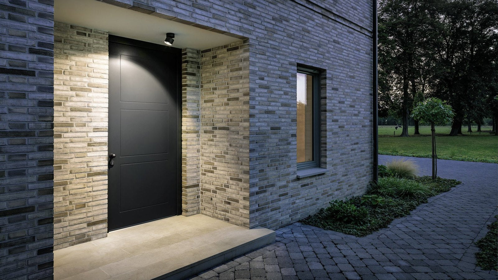 IP44 - Deckenleuchte Aufbauleuchte Pro R anthrazit LED