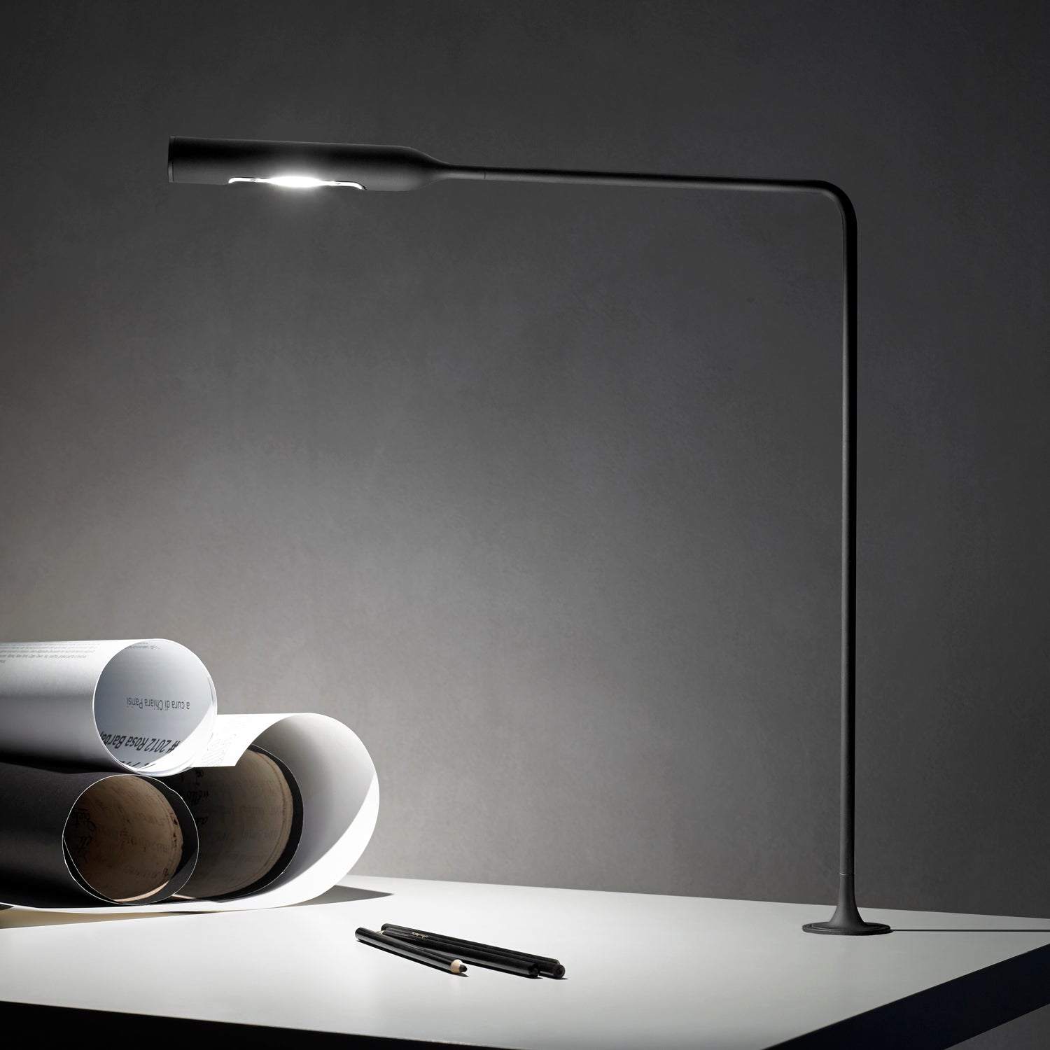 Lumina Italia - Tischleuchte Flo Grommet F46