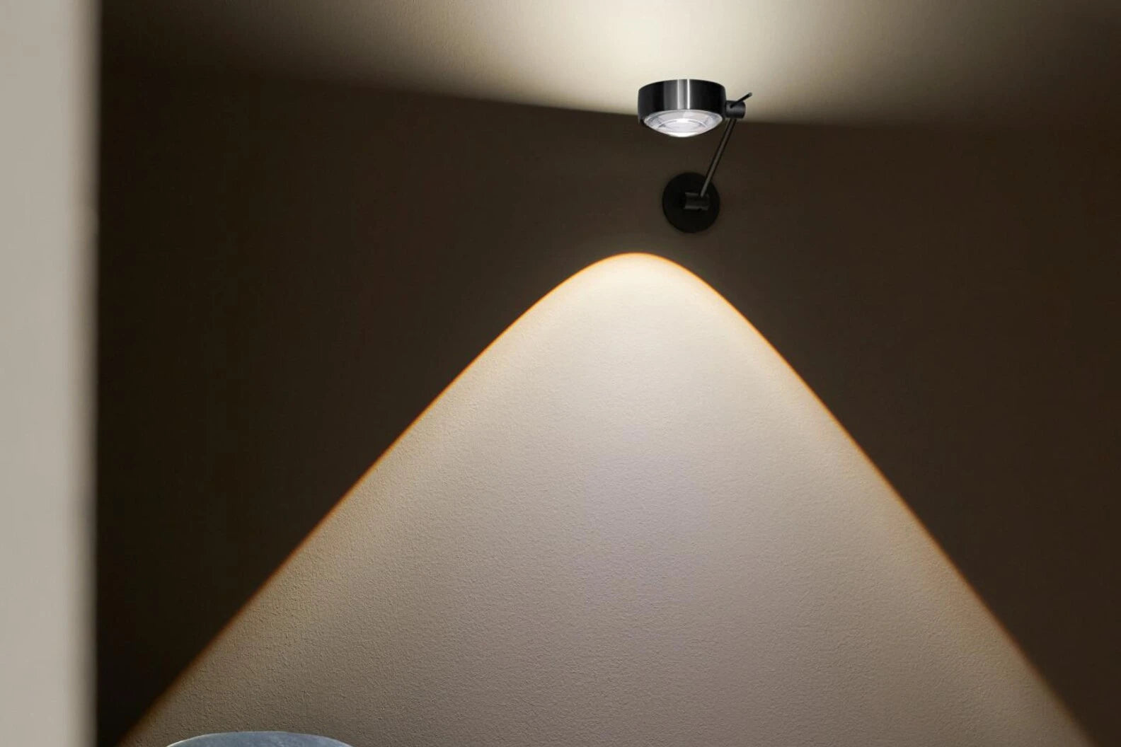 Occhio - Wall light Sento verticale flat air E bronze LED