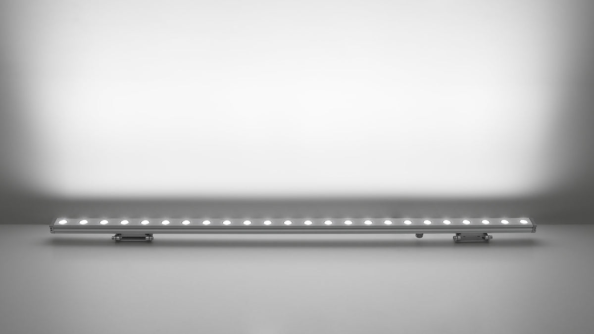 Artemide - Stehleuchte Spike LED 24 IP65 Elliptic Flood 3000K