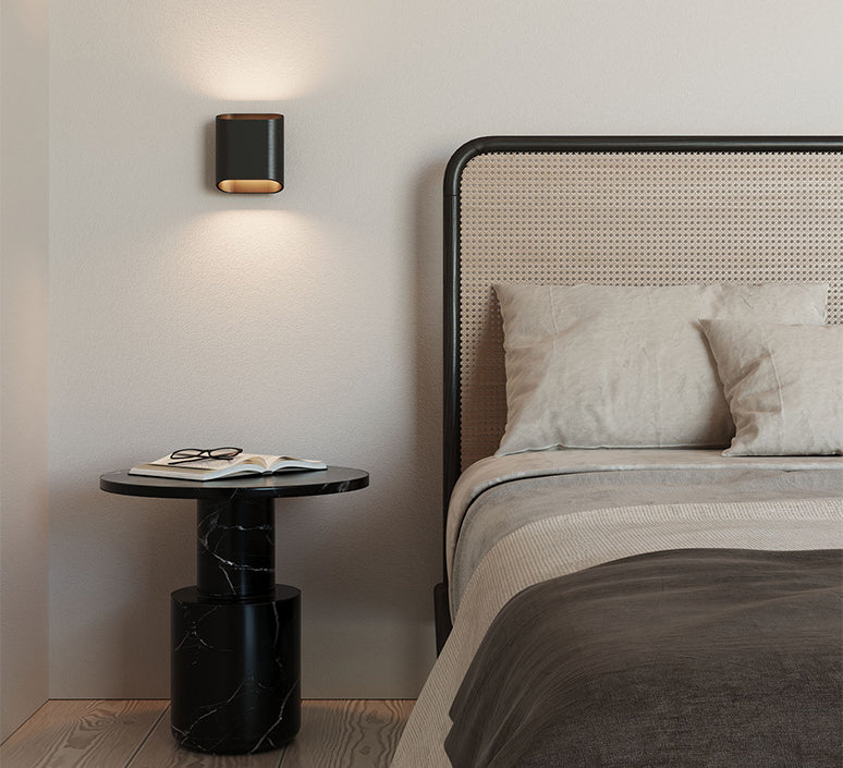 ELLUX - Wandleuchte Trapz Black- Black Matt